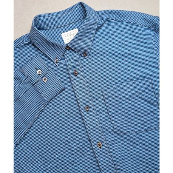 L.L. Bean Mens Medium Slightly Fitted Soft Flannel  Herringbone Blue Black - Picture 1 of 7